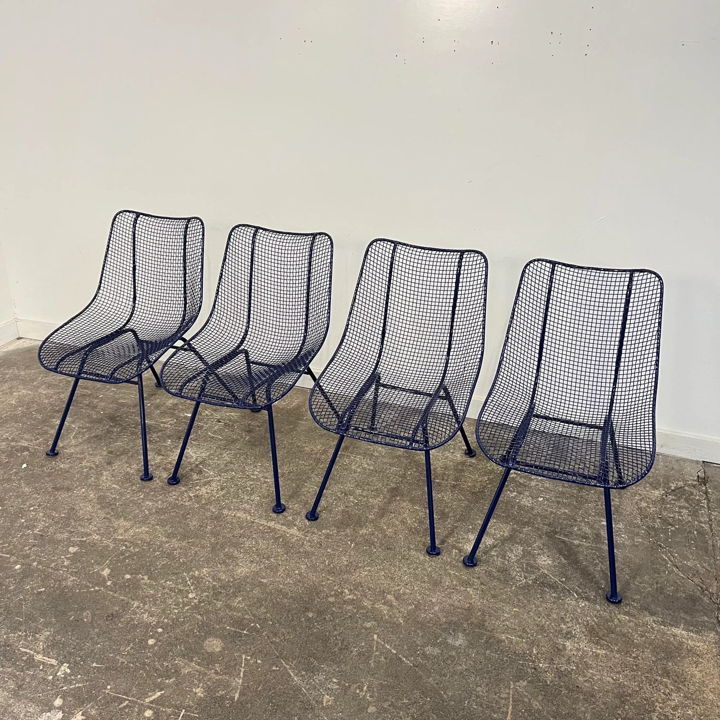 Mid 20th Century Woodard Sculptural Outdoor Dining Set & 4 Chairs, Attributed