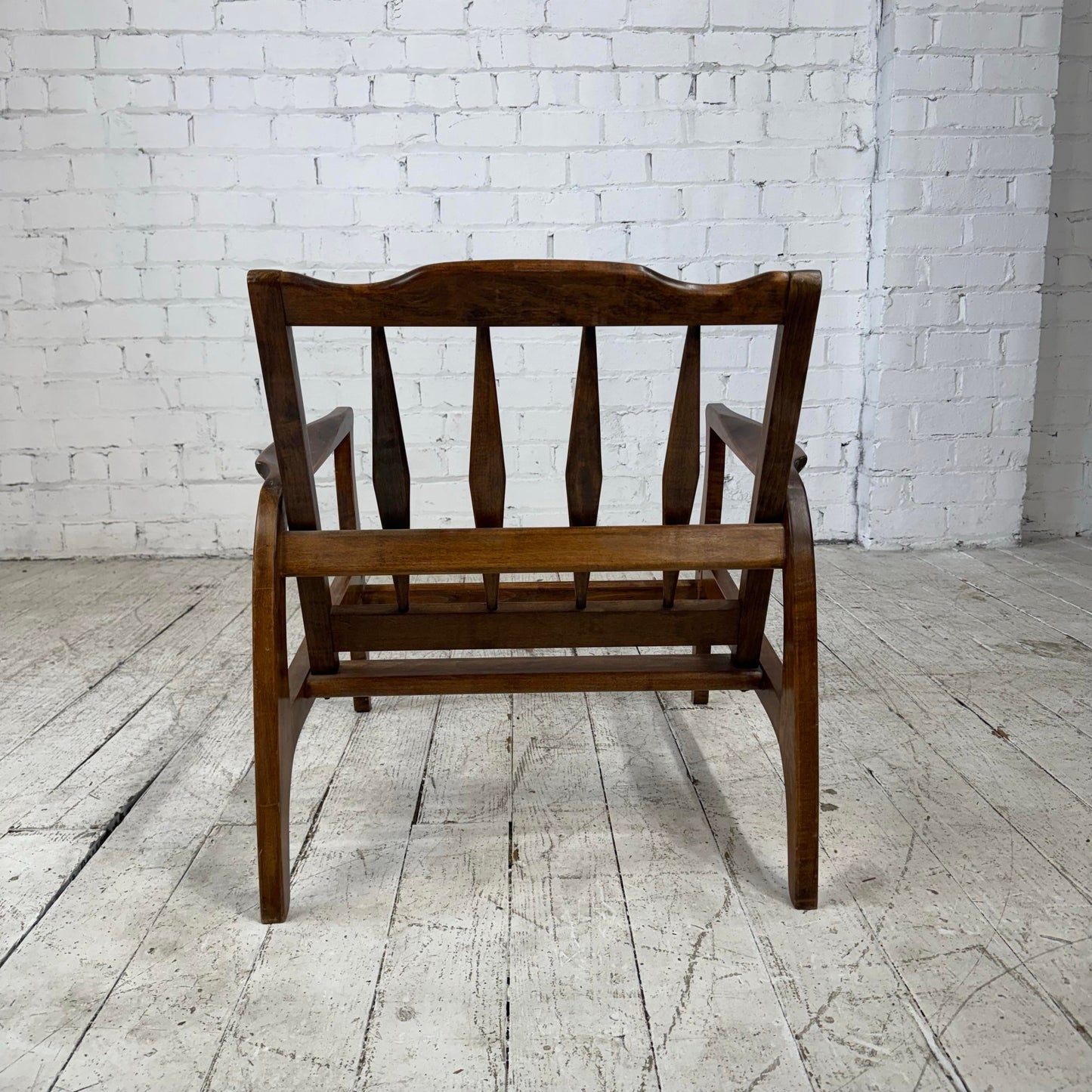 Mid Century Modern Danish Style Lounge Chair