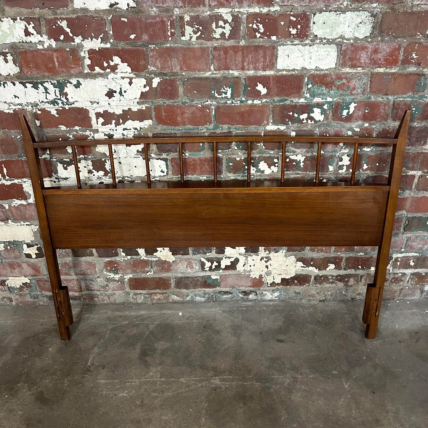 Merton Gershun for Dillingham Full Size Headboard