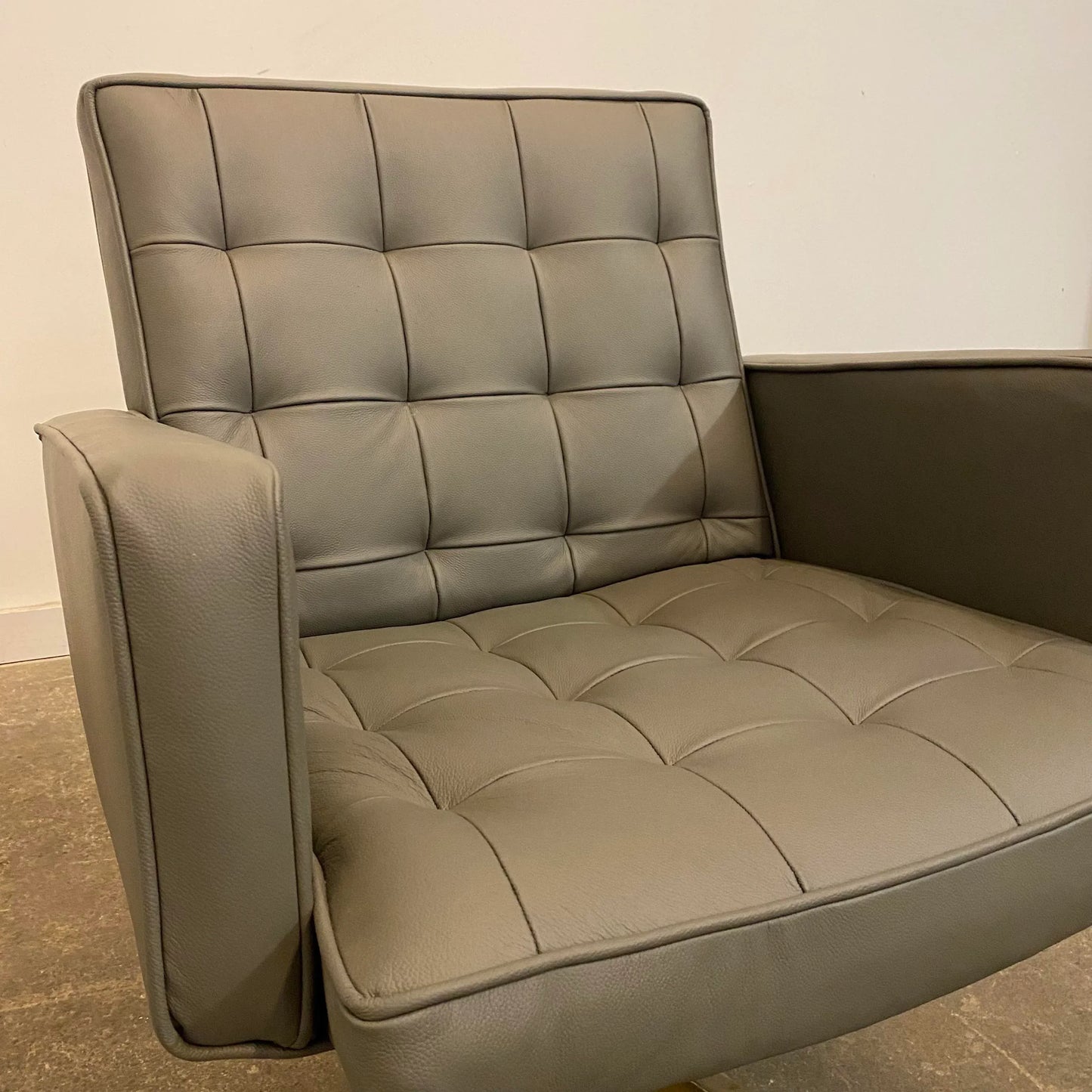 Mid Century Modern Knoll Reupholstered Grey Leather Desk Chair