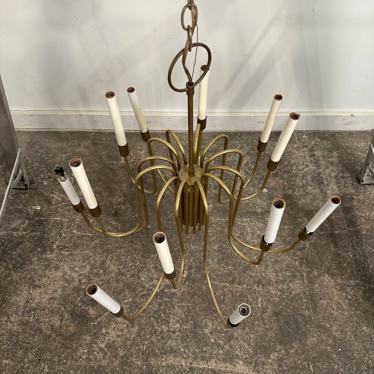 Mid Century Modern Tommi Parzinger Style Brass Chandelier by Lightolier