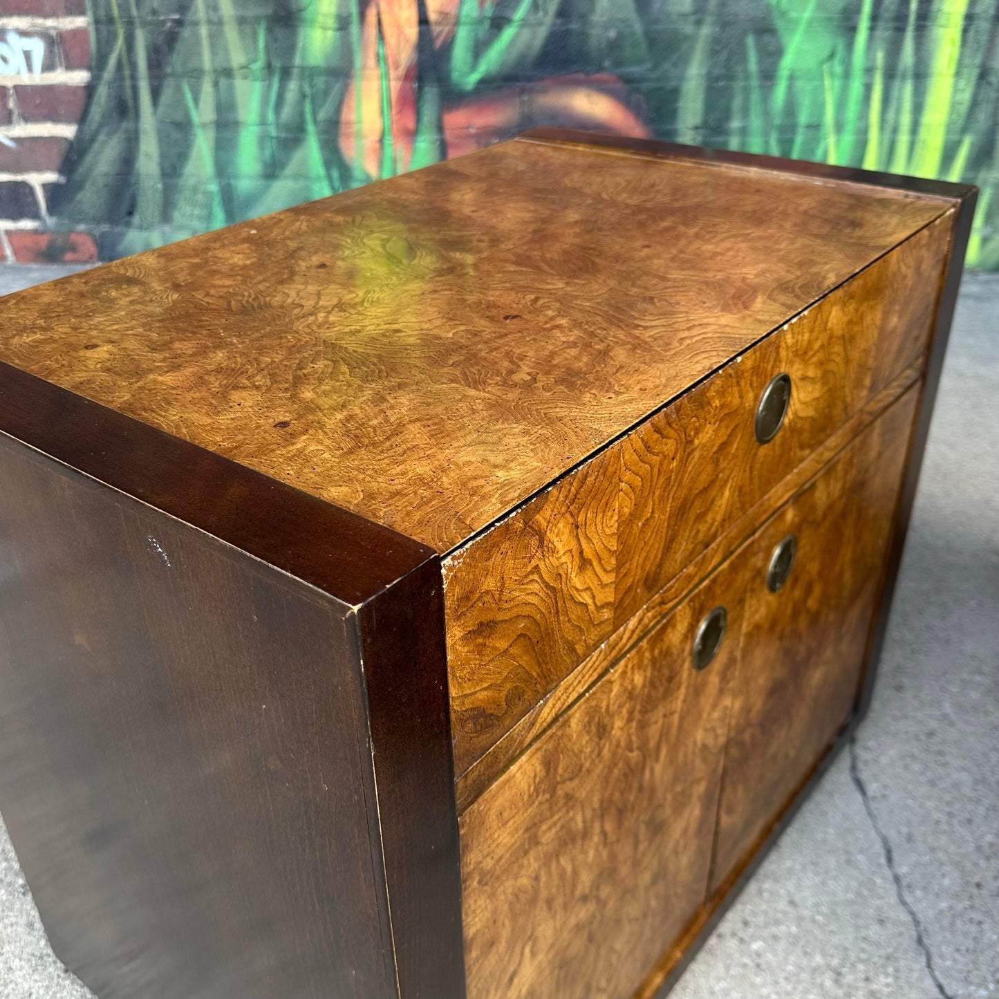 Pair of Century Furniture Burl Wood Nightstands End Tables
