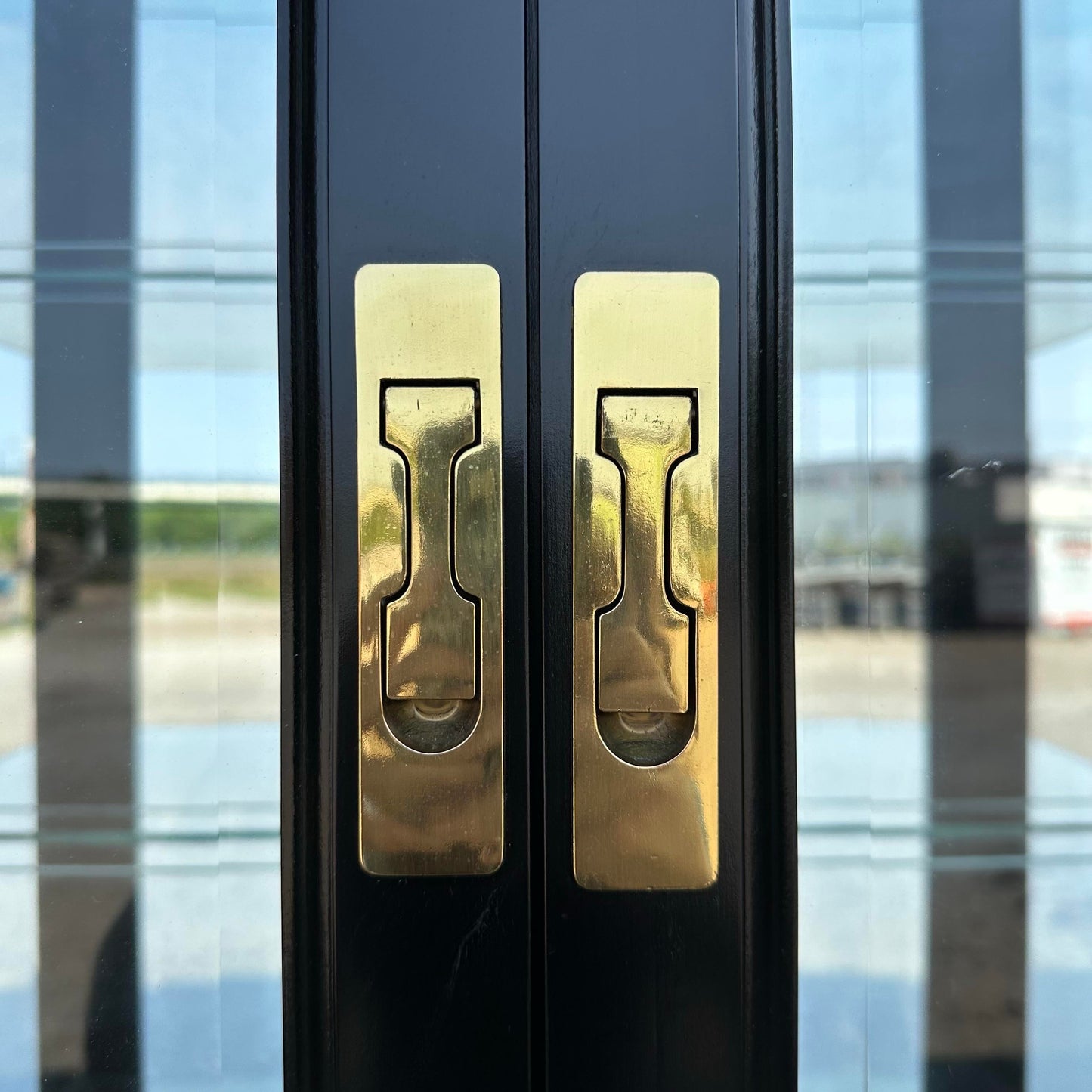 Mid-Century Modern Display Cabinet by Jasper Cabinet 1 of 2