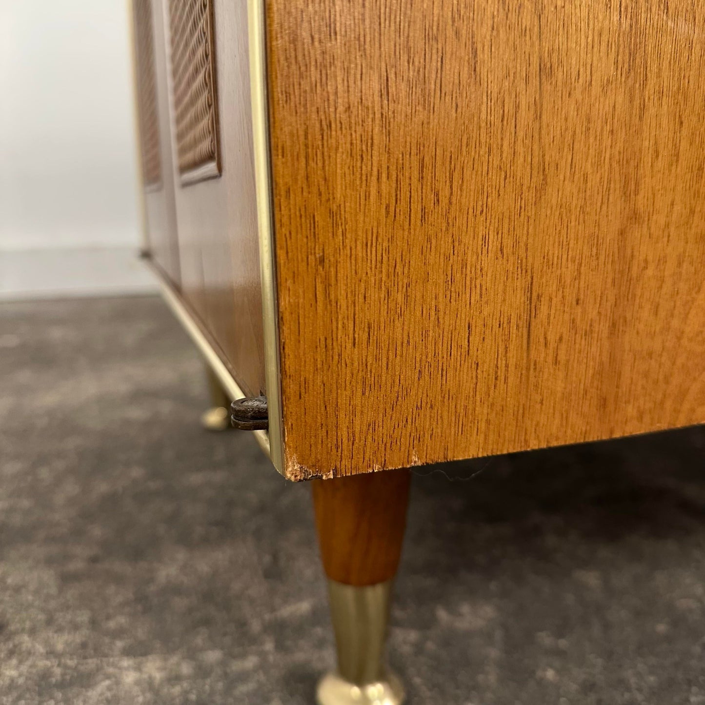 Rway Pair of Nightstands With Caned Doors