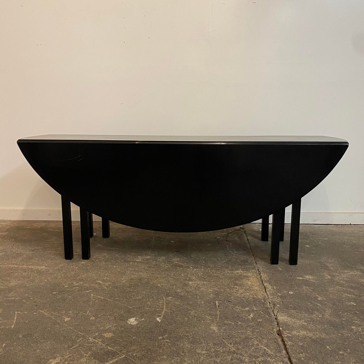1960s Mid-Century Modern Drop Leaf Dining Table
