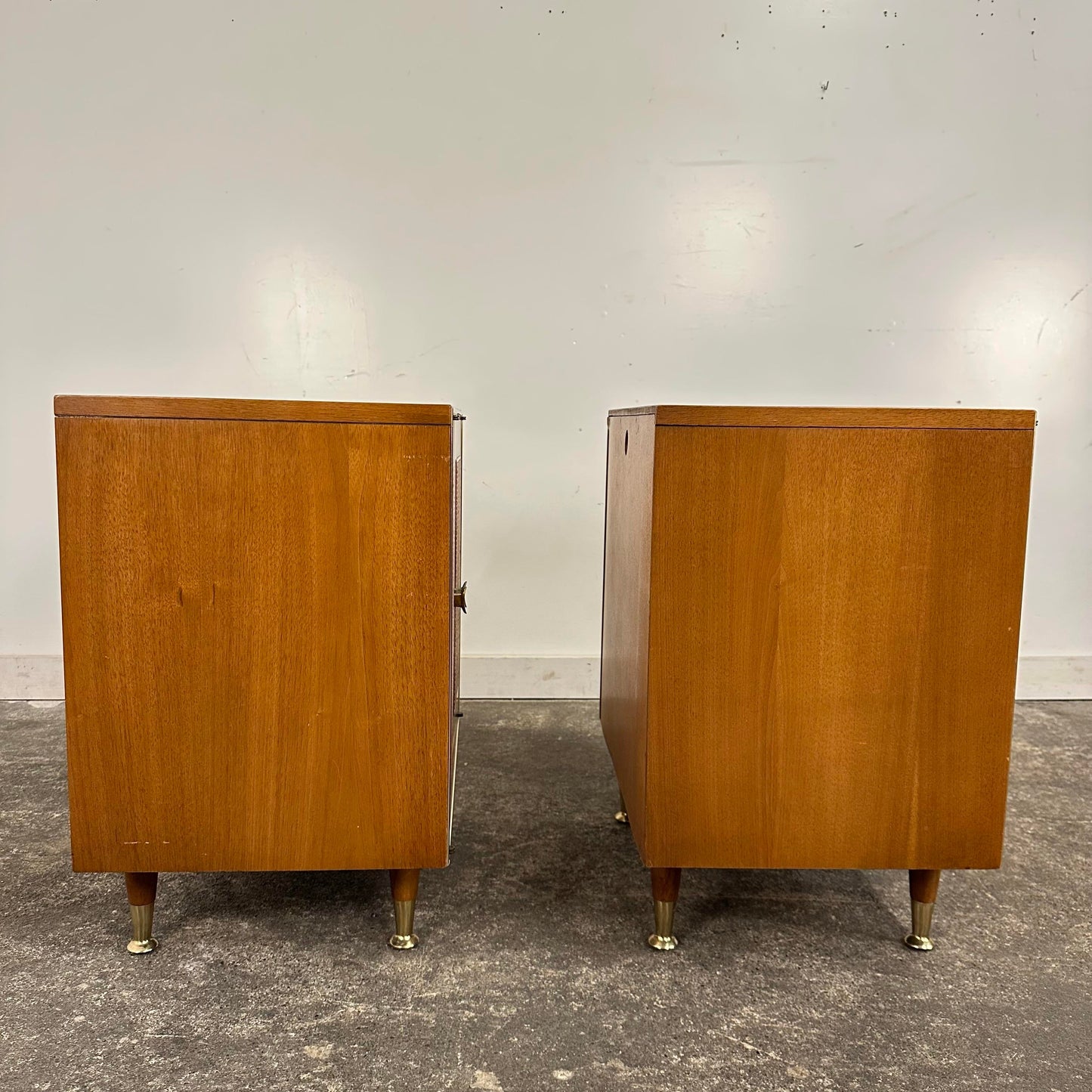 Rway Pair of Nightstands With Caned Doors