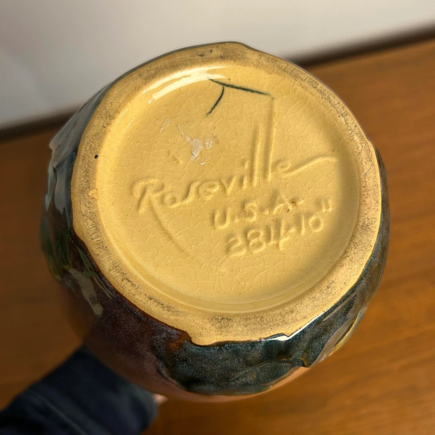 Roseville Wincraft Pottery Vase