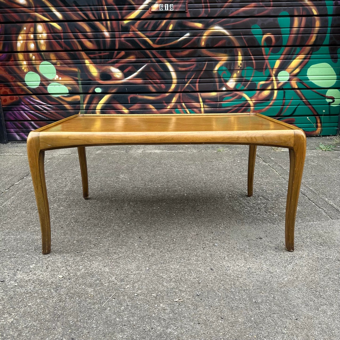 Thomasville Coffee Table Traditional Modern Has Gibbings Look