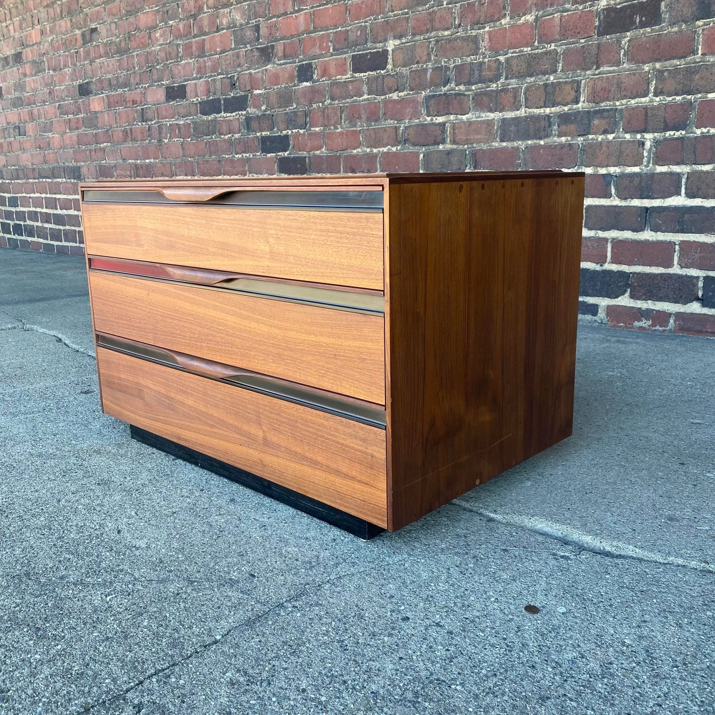 John Kapel for Glenn of California Chest of Drawers