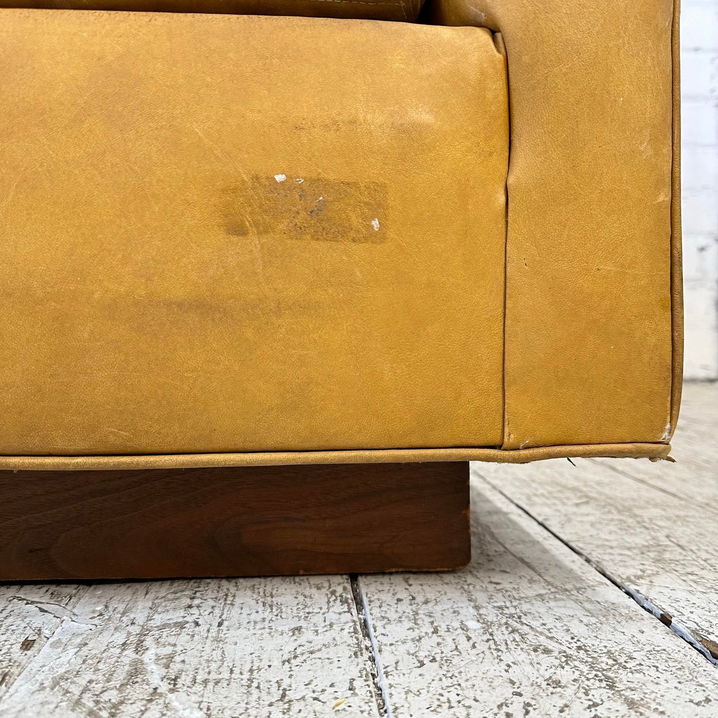 Milo Baughman Oversize Brown Lounge Chair