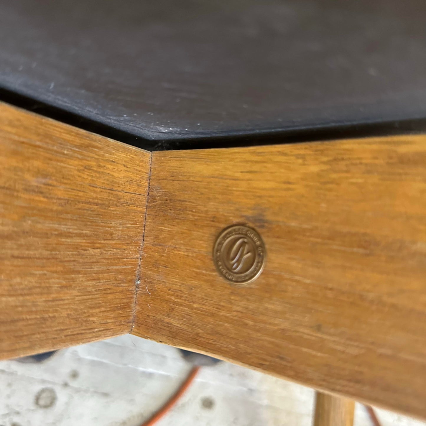 Set of 5 Mid Century Modern Gunlocke Chairs