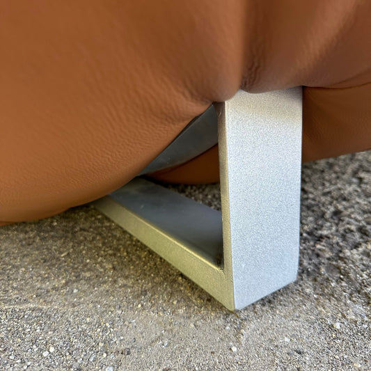 De Sede Leather Circular Ufo Love Seat Sofa Model Ds 152