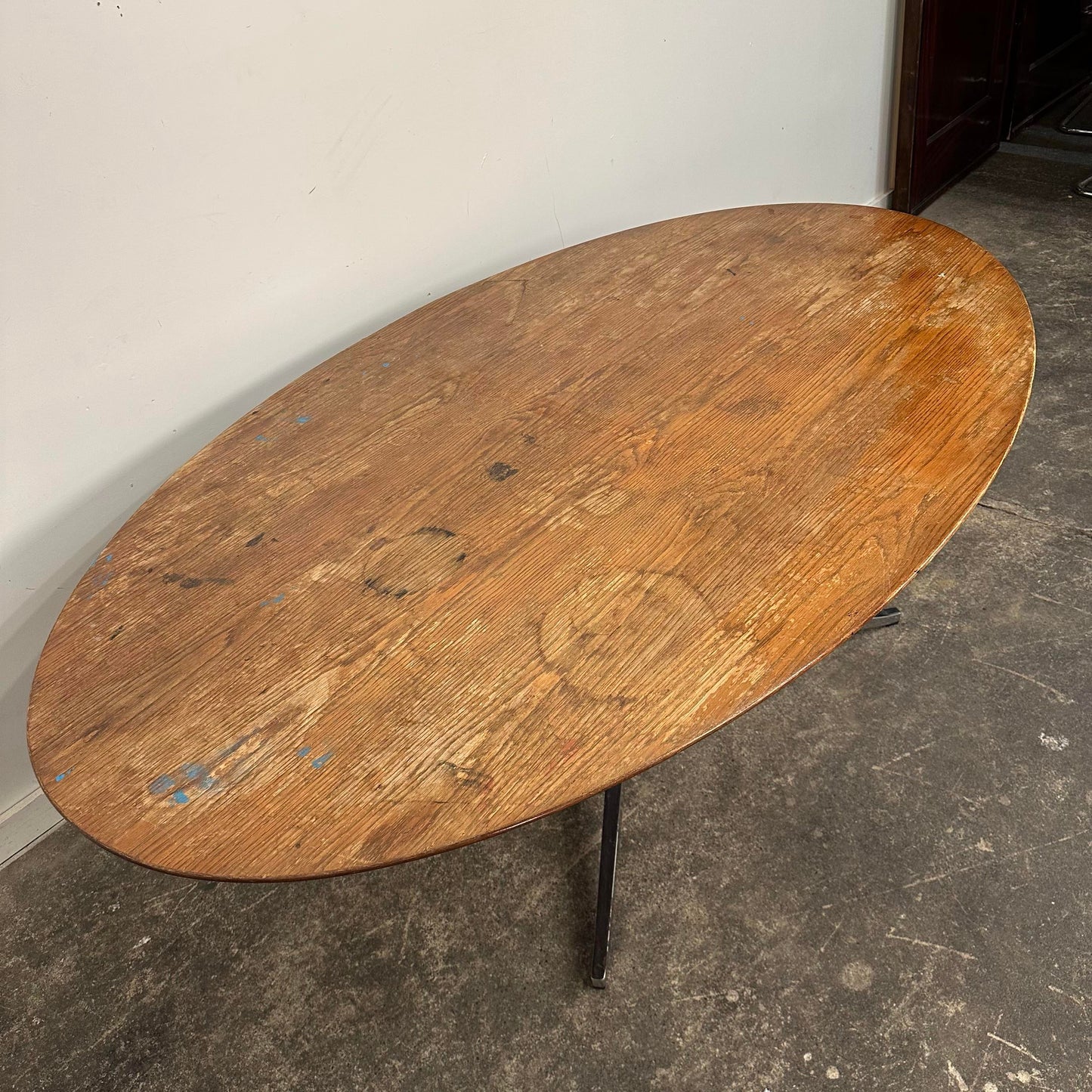 Mid Century Modern Florence Knoll Oval Dining Table Desk for Knoll