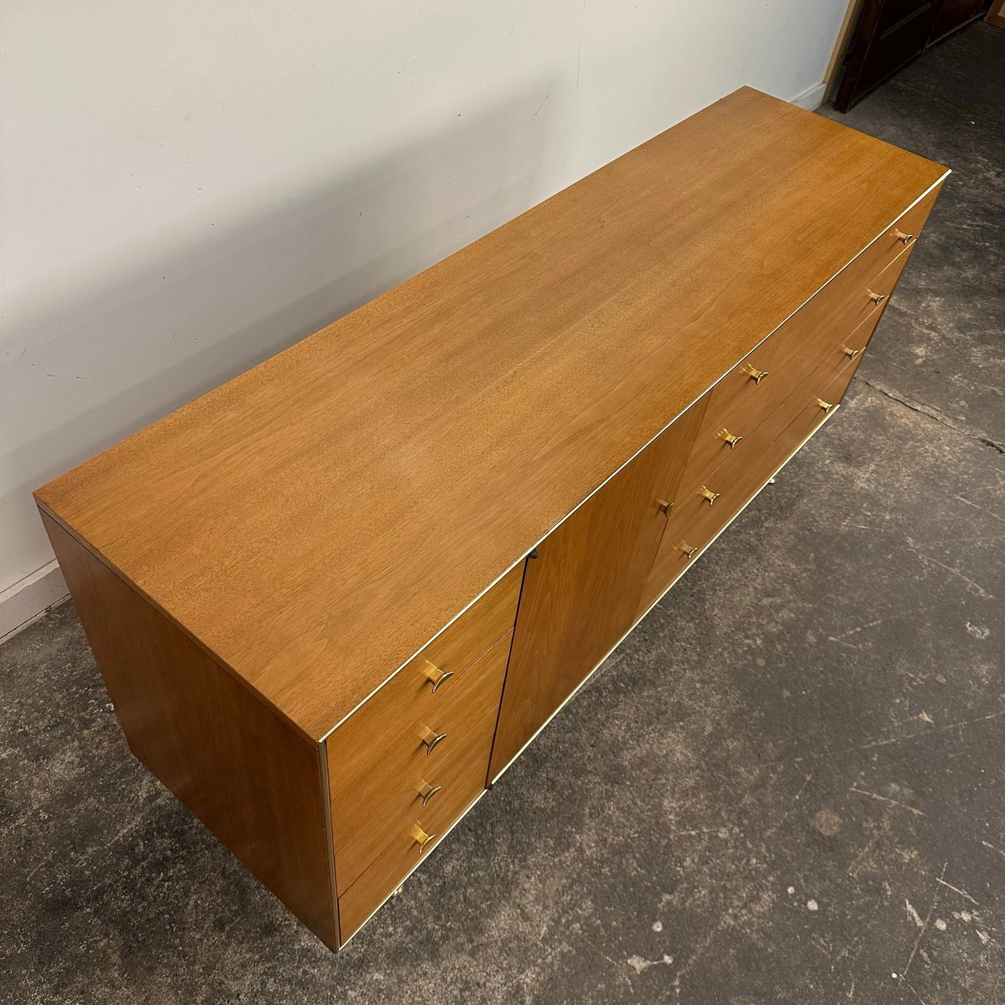 Mid 20th Century Rway 8-Drawer Low Dresser