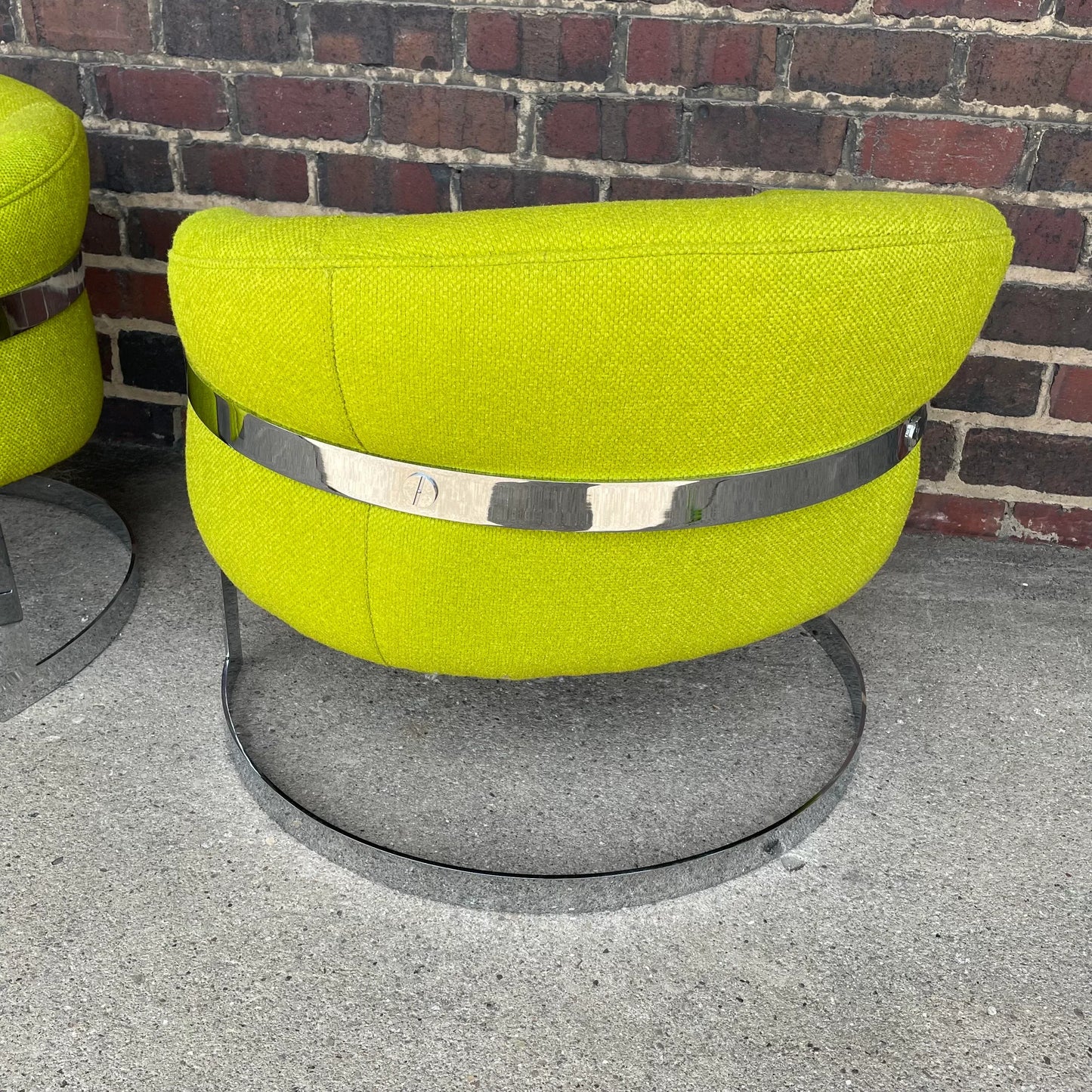 Bernhardt Furniture Pair of Cantilevered Chrome Chairs Style of Milo Baughman