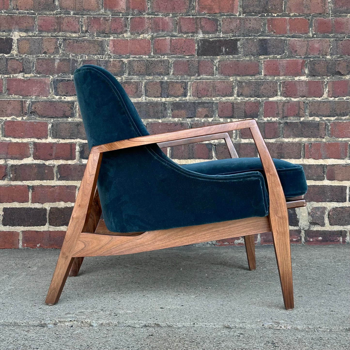 Mid Century Modern Custom Seal Style Lounge Chair