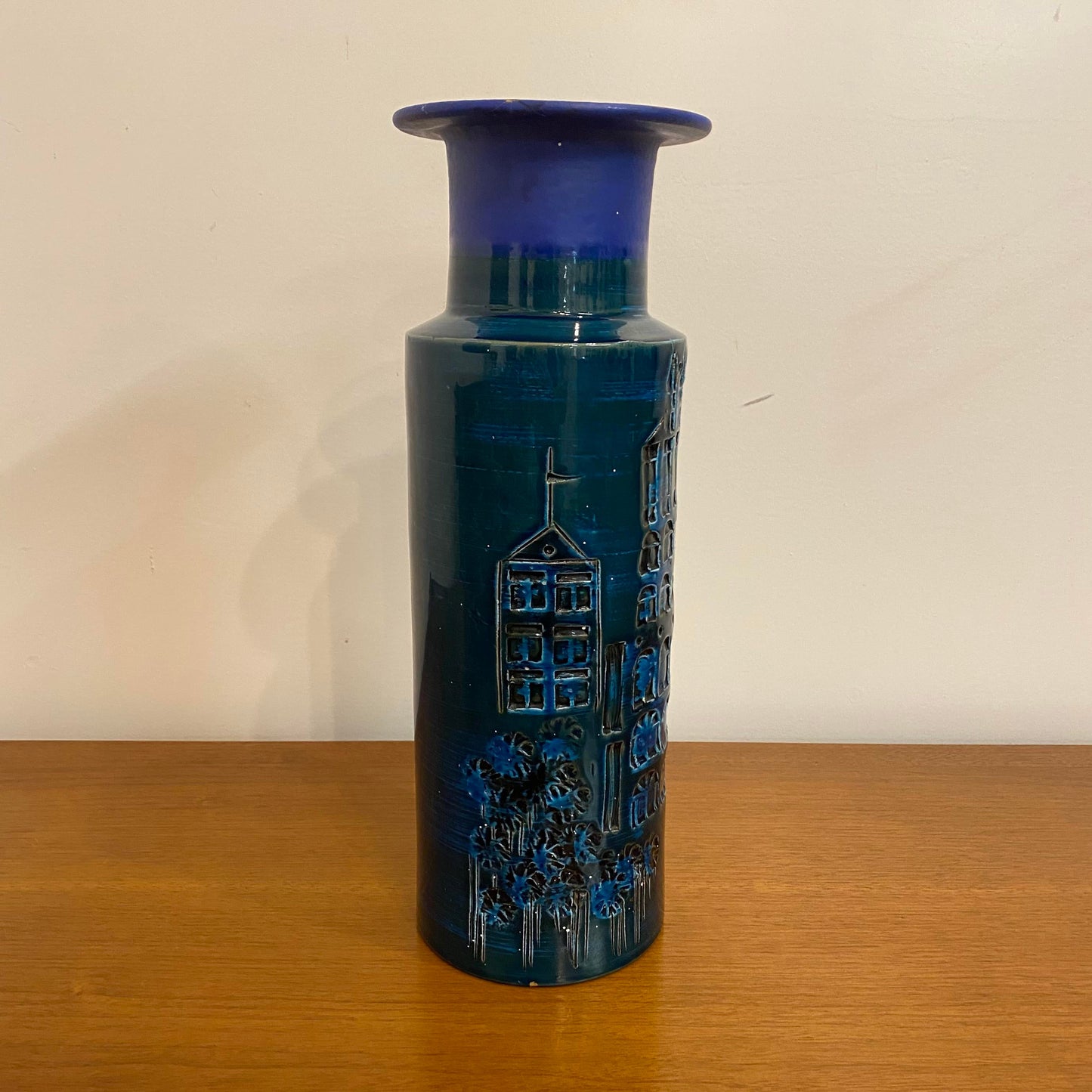 1960s Mid-Century Modern Italian Ceramic Vase