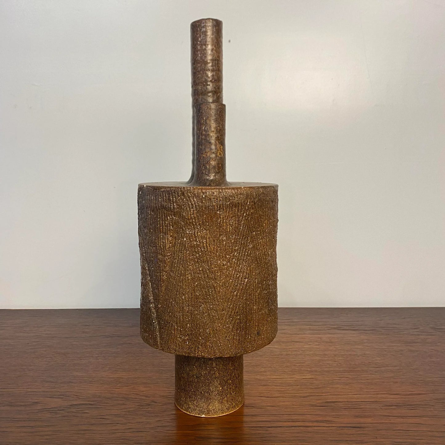 Mid Century Modern Ceramic Pottery Ikebana Flower Arrangement