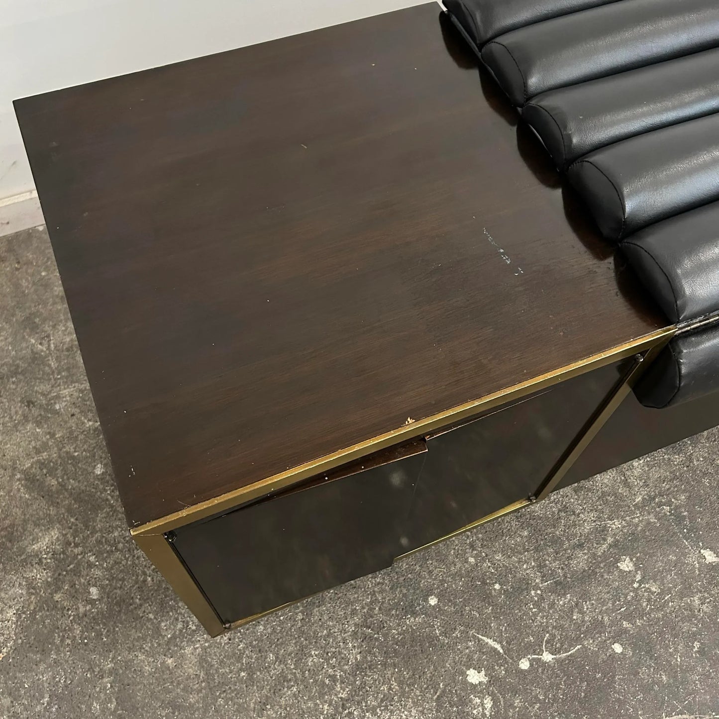 King Size Headboard With Floating End Tables Dunbar? Or Probbe?