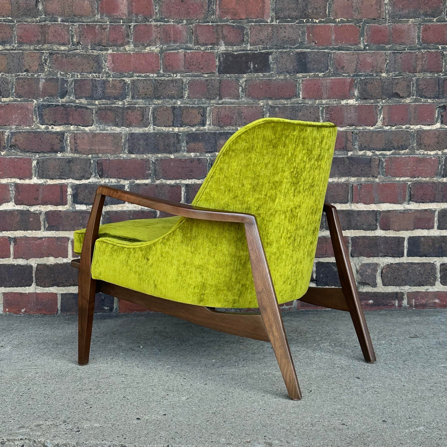 Mid Century Modern Custom Seal Style Lounge Chair Green Crushed Velvet