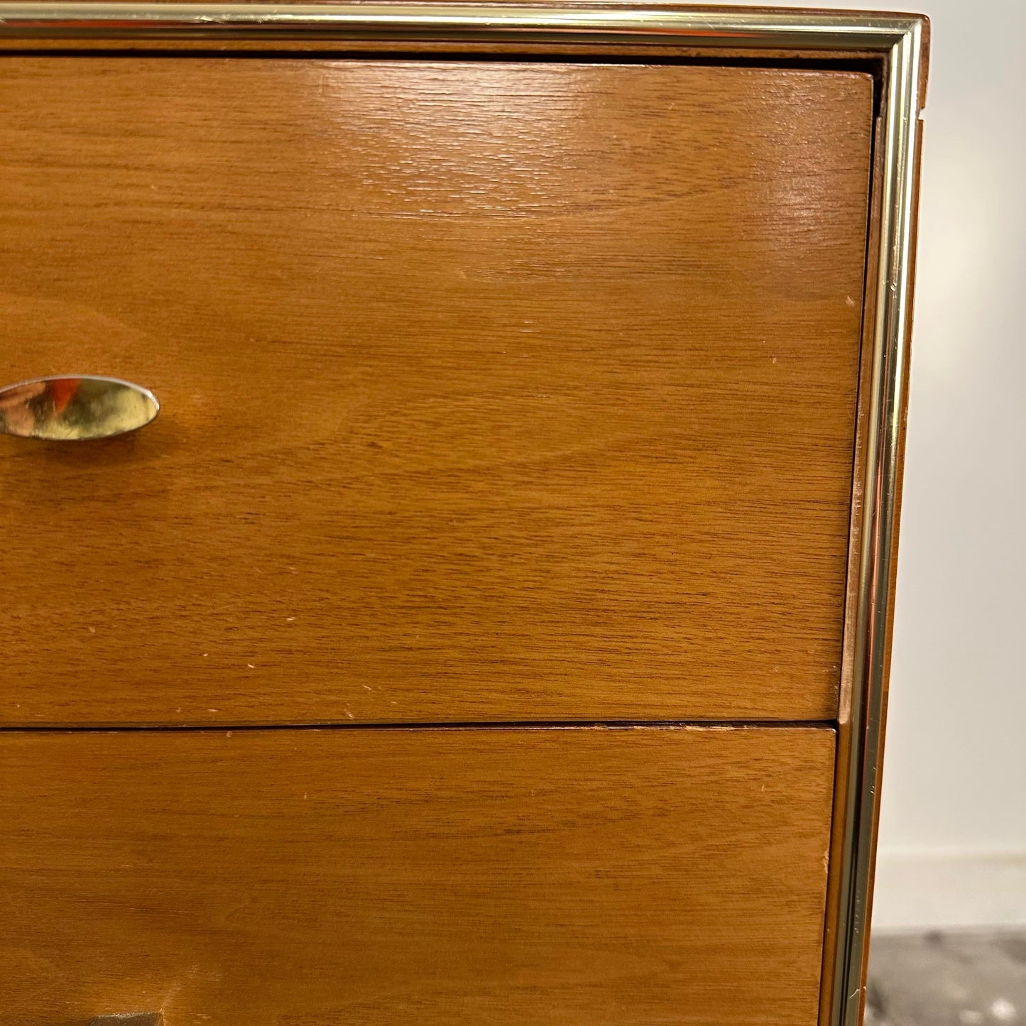 Mid 20th Century Rway 8-Drawer Low Dresser