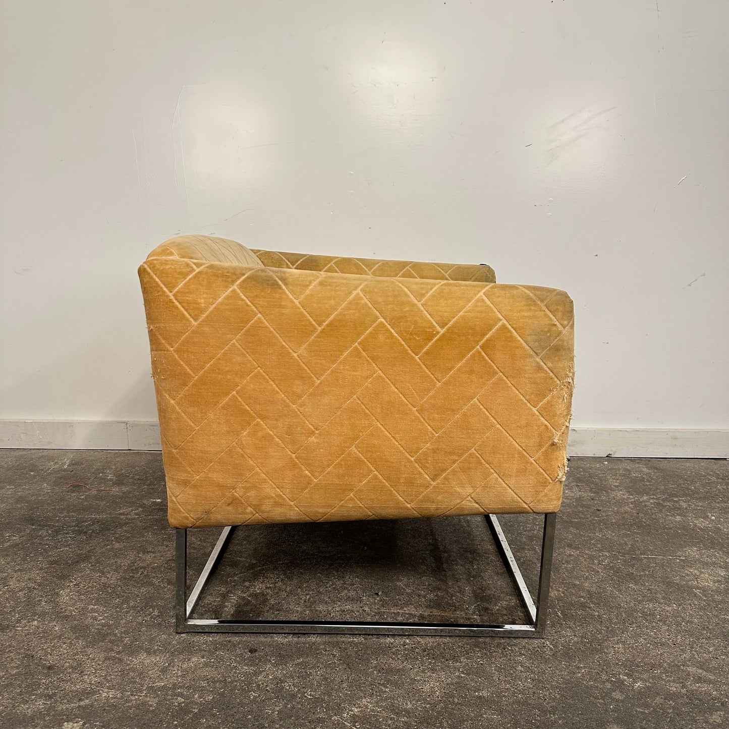 Mid Century Modern Berhardt Flair Lounge Chair