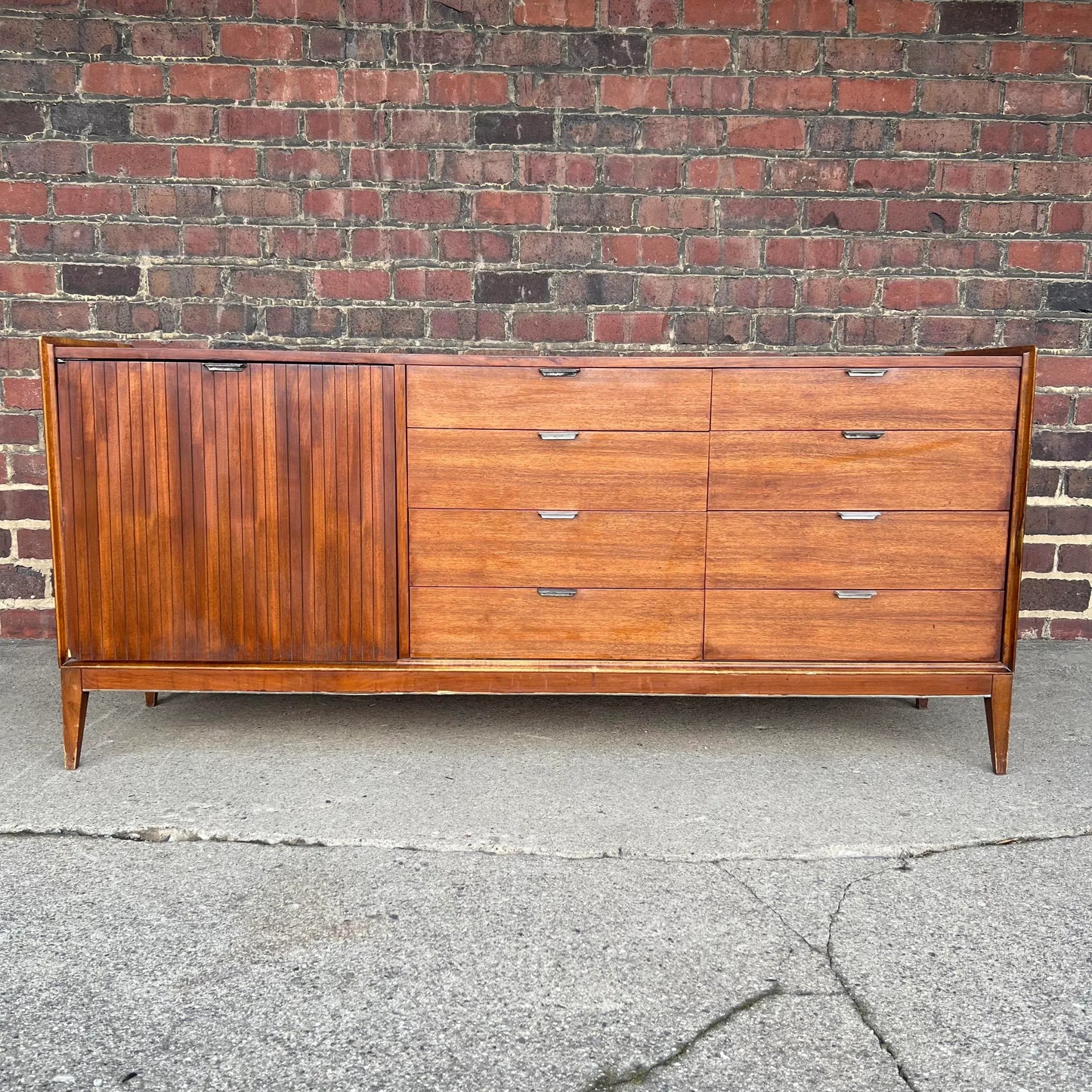 Mid Century Modern Arthur Umanoff Credenza for Cavalier