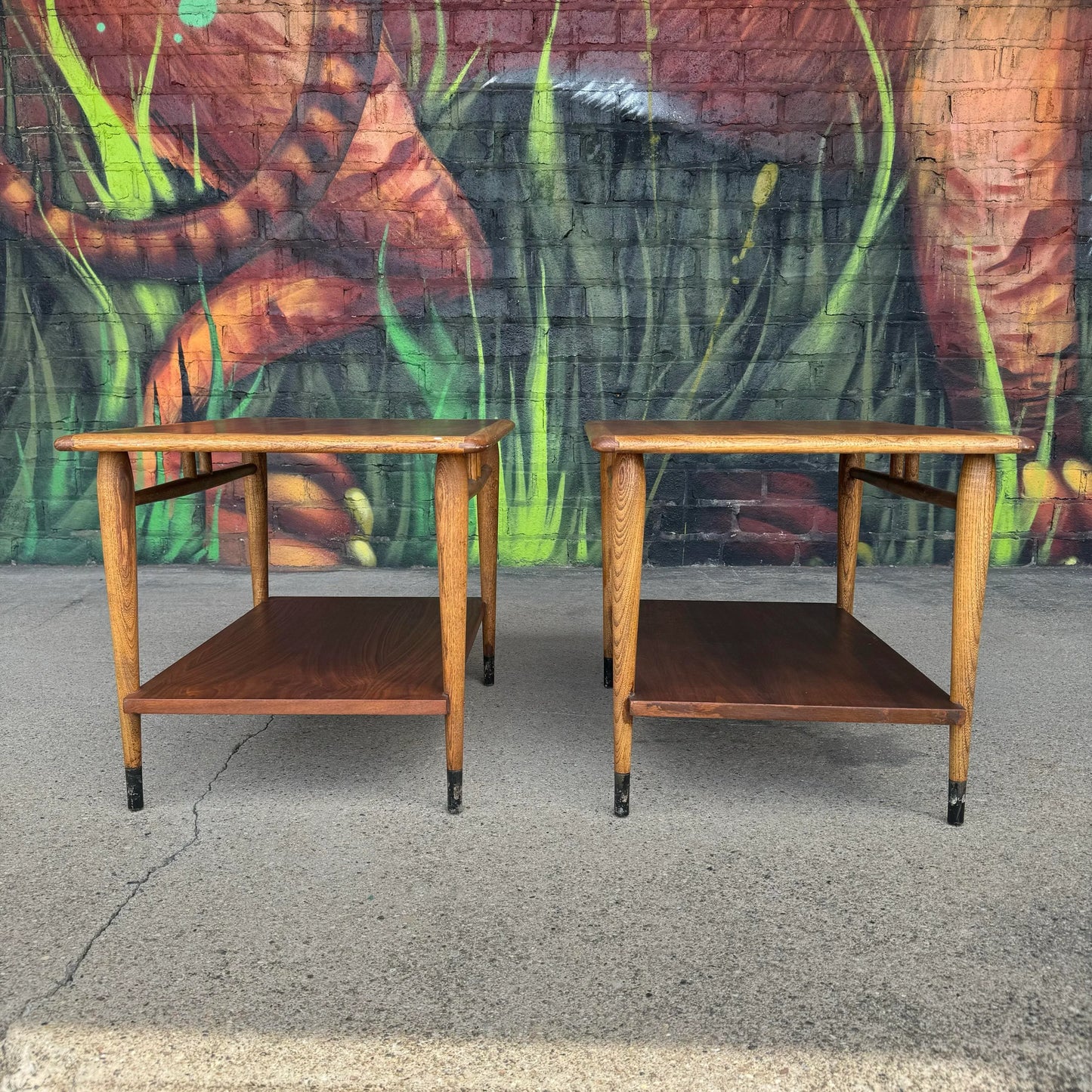Lane Acclaim Pair of End Tables Mid Century Modern