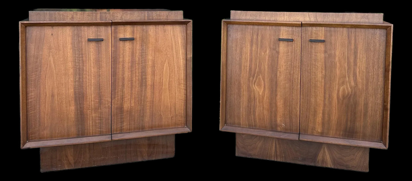 Mid-Century Modern Pair of Tobago Canadian Brutalist Nightstands