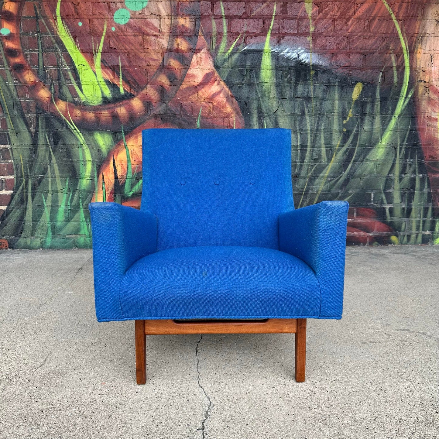 Jens Risom Easy Chair Walnut Lounge Chair Mid-Century Modern
