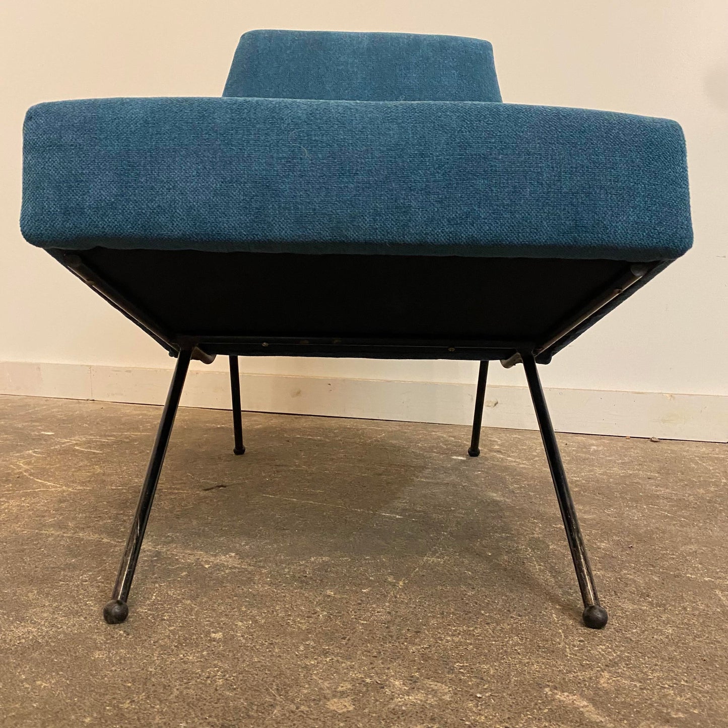 1960s Mid-Century Modern Iron Slipper Chair by Adrian Pearsall