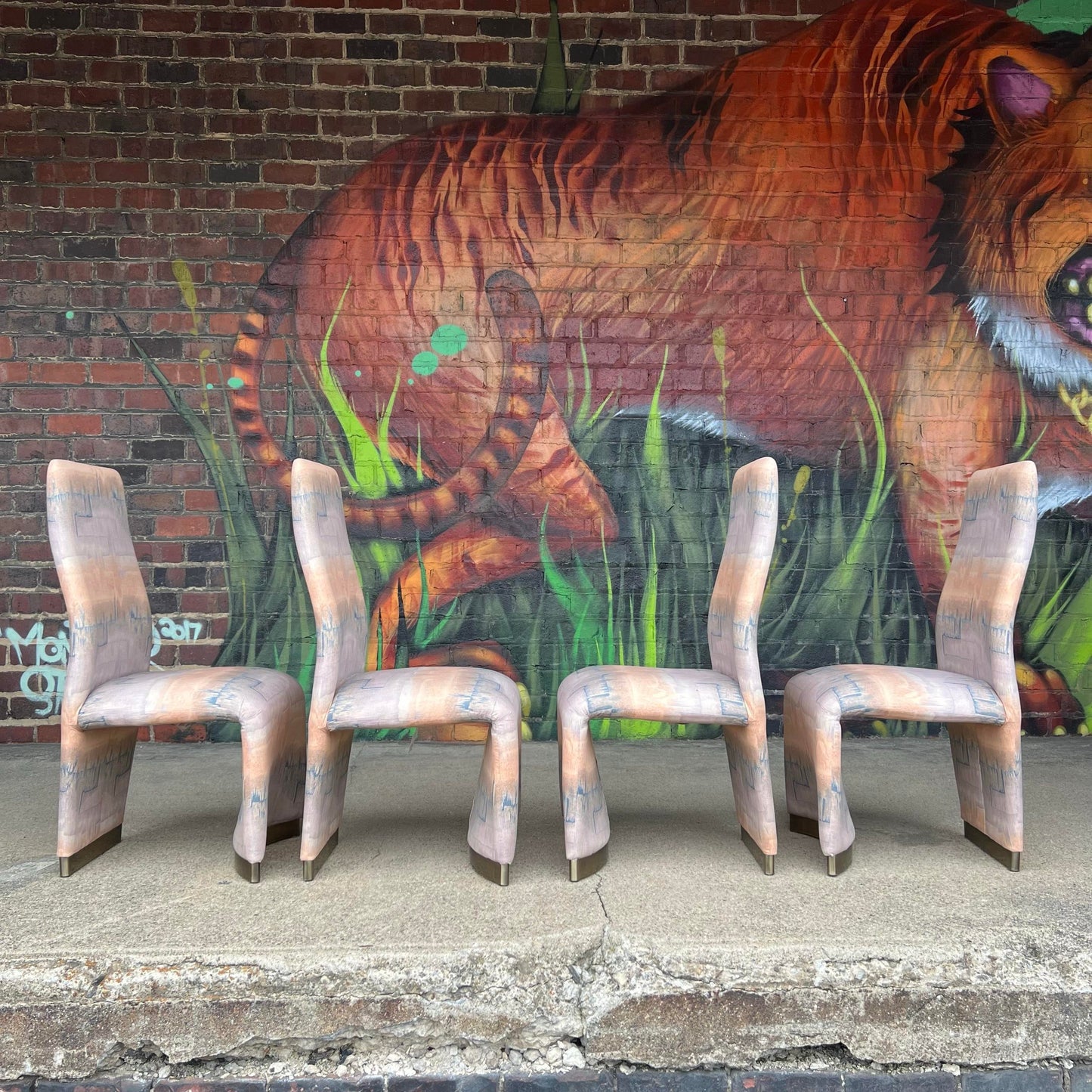 Design Institute of America Vintage Set of 10 Tall Back Post Modern Dining Chairs