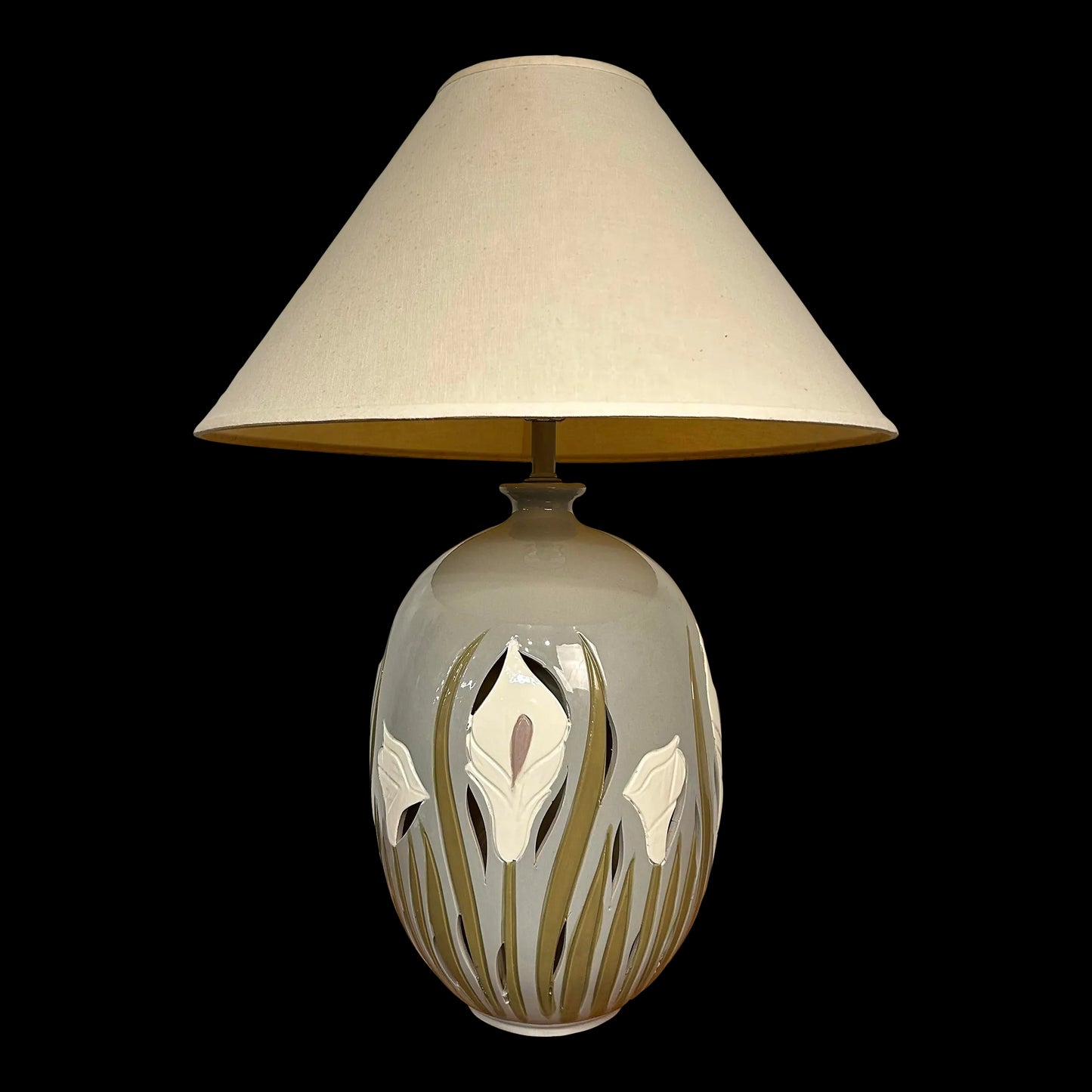 Ceramic Floral Table Lamp