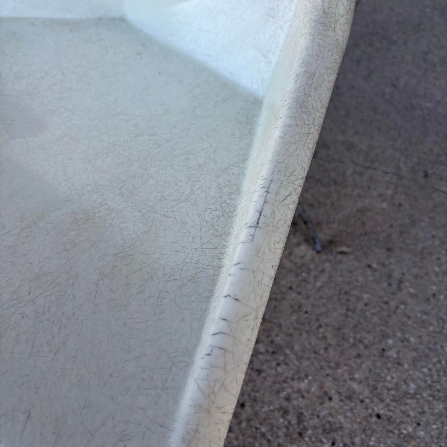 Mid Century Modern Paul McCobb Fiberglass Origami Chair Spider Base