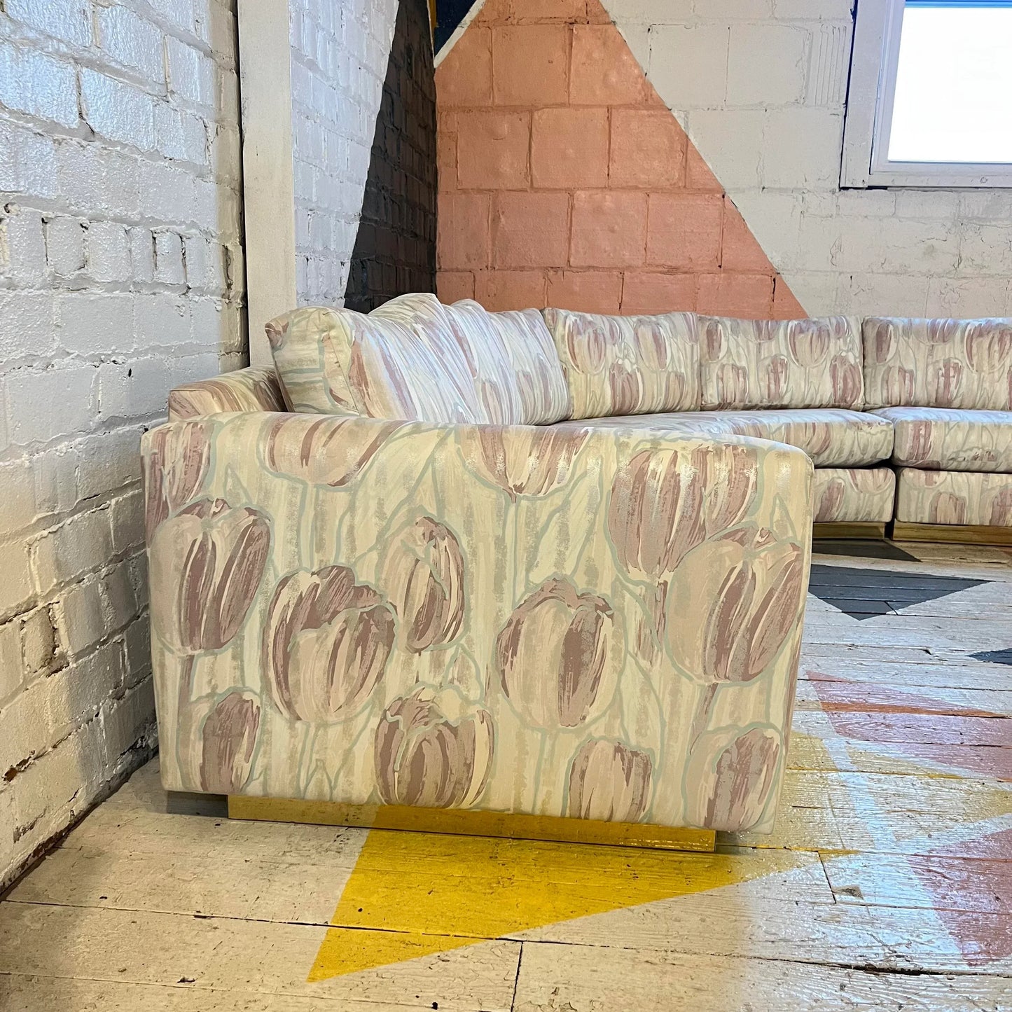 Curved Sectional 80s Sofa With Brass Base Detailing