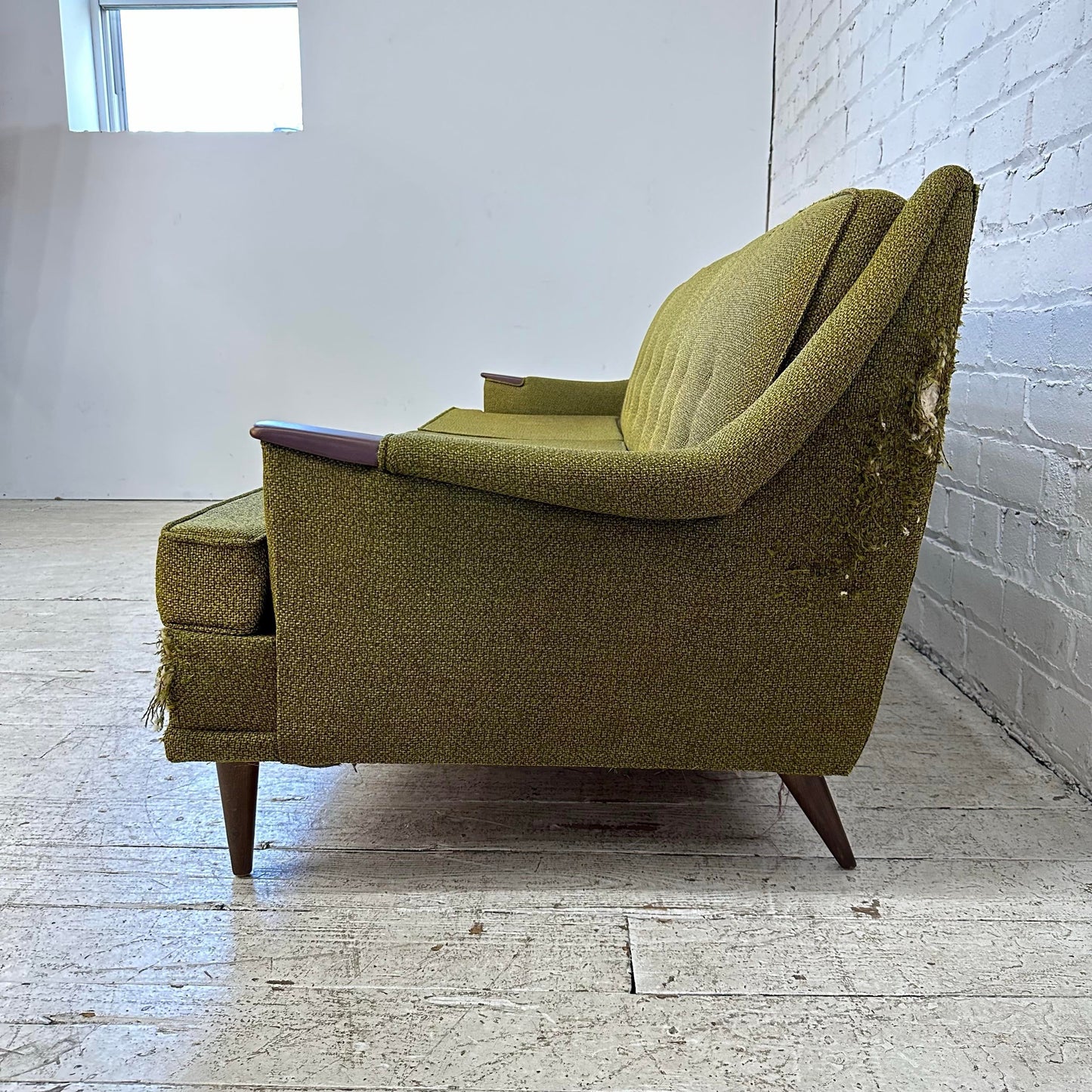 Mid Century Modern Kroehler Avant Designs Sofa