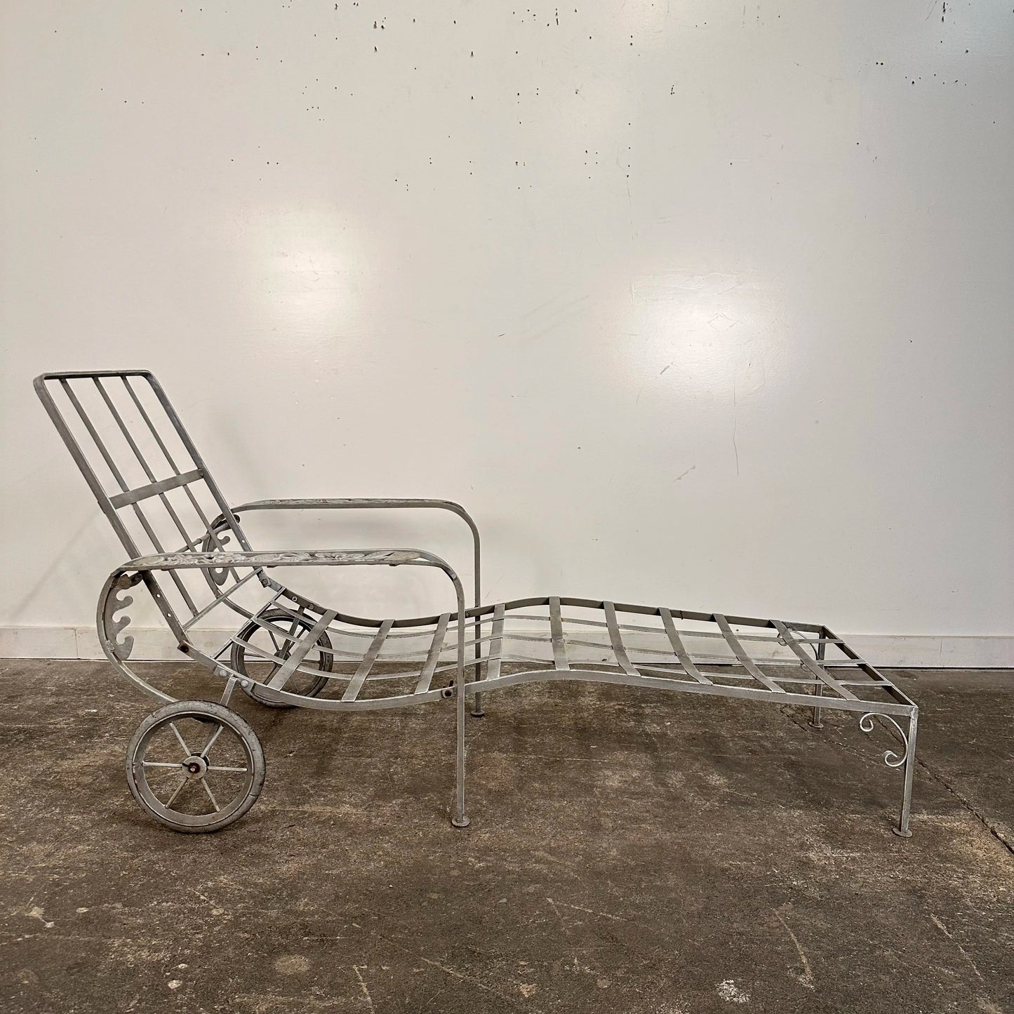 Outdoor Adjustable Chaise Lounge Chair Fruit Pattern