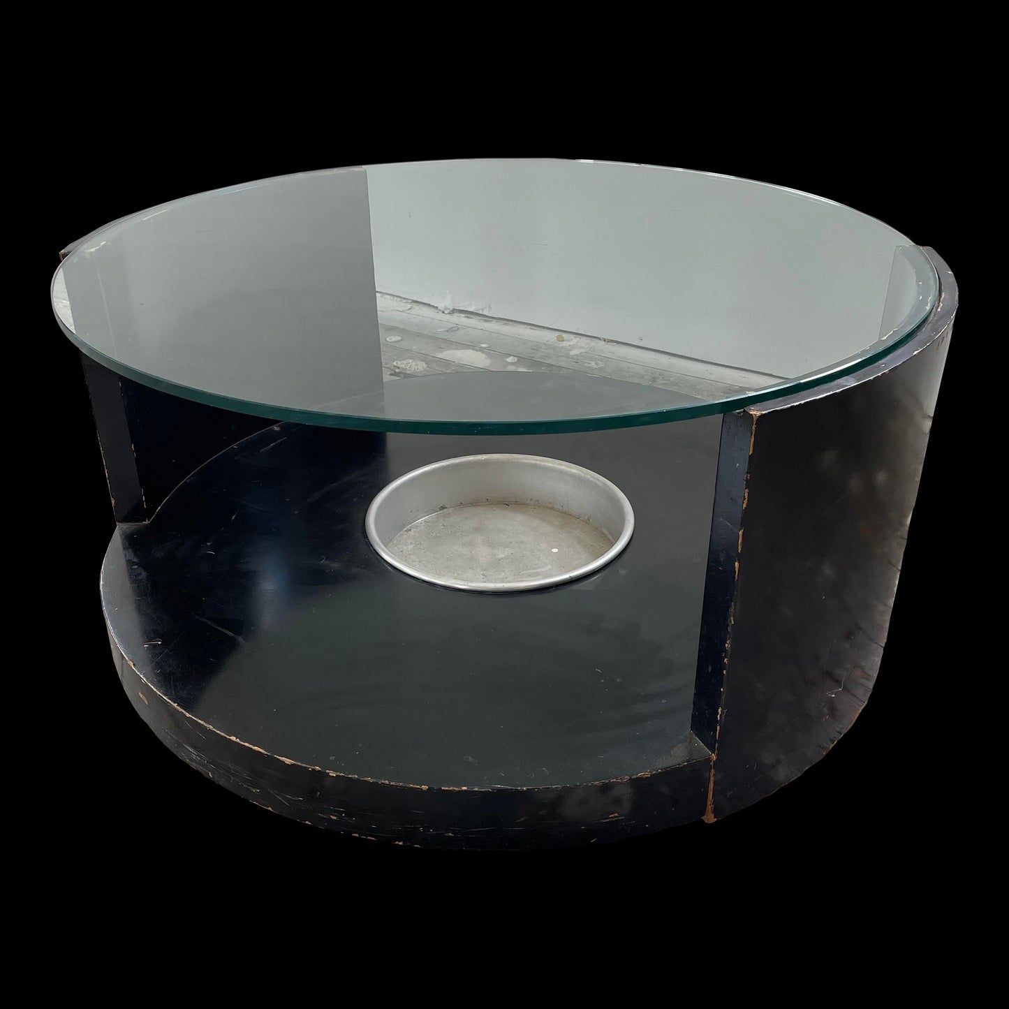 Mid 20th Century Circle Coffee Table