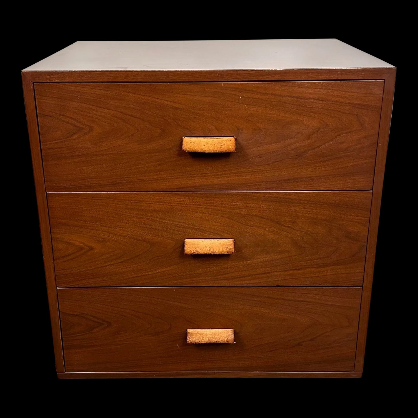 Mid Century Modern Chest of Drawers With Leather Pulls