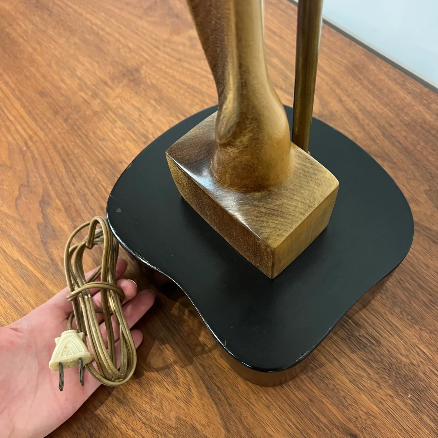 Mid Century Modern Carved Woman Figural Heifetz Table Lamp