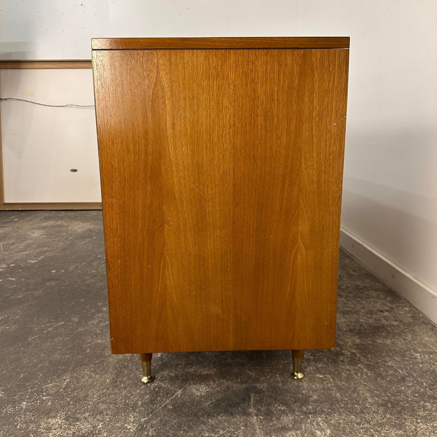 Mid 20th Century Rway 8-Drawer Low Dresser