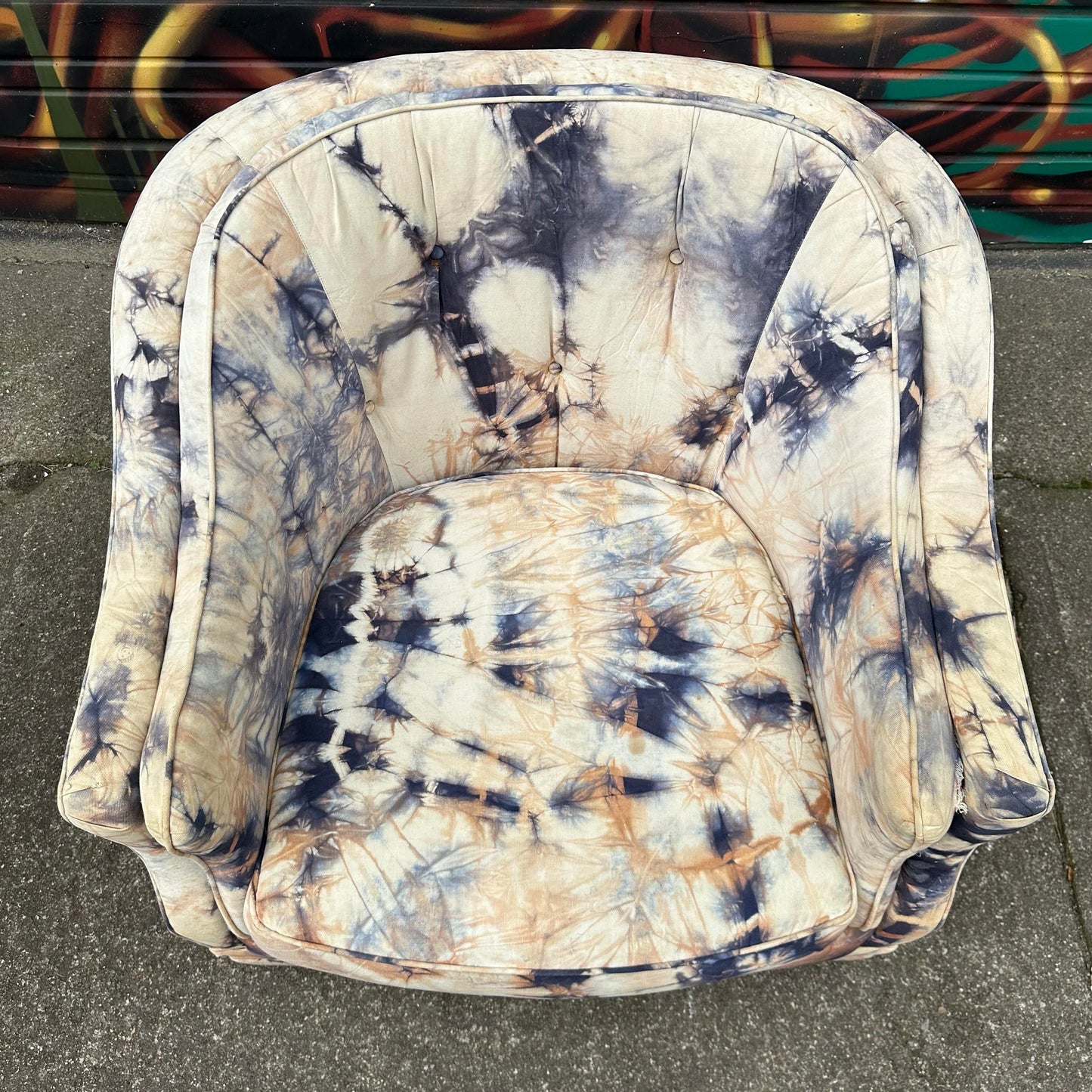 Mid Century Modern Henredon Swivel Barrel Back Lounge Chairs