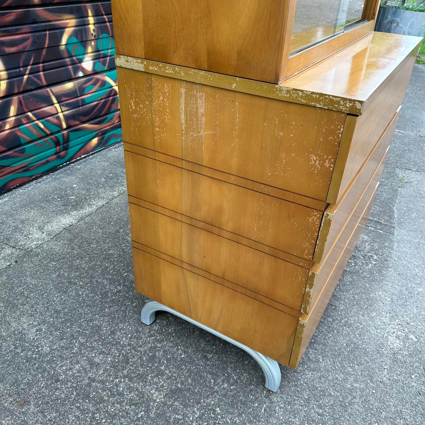 Kensington Furniture Two Piece Hutch