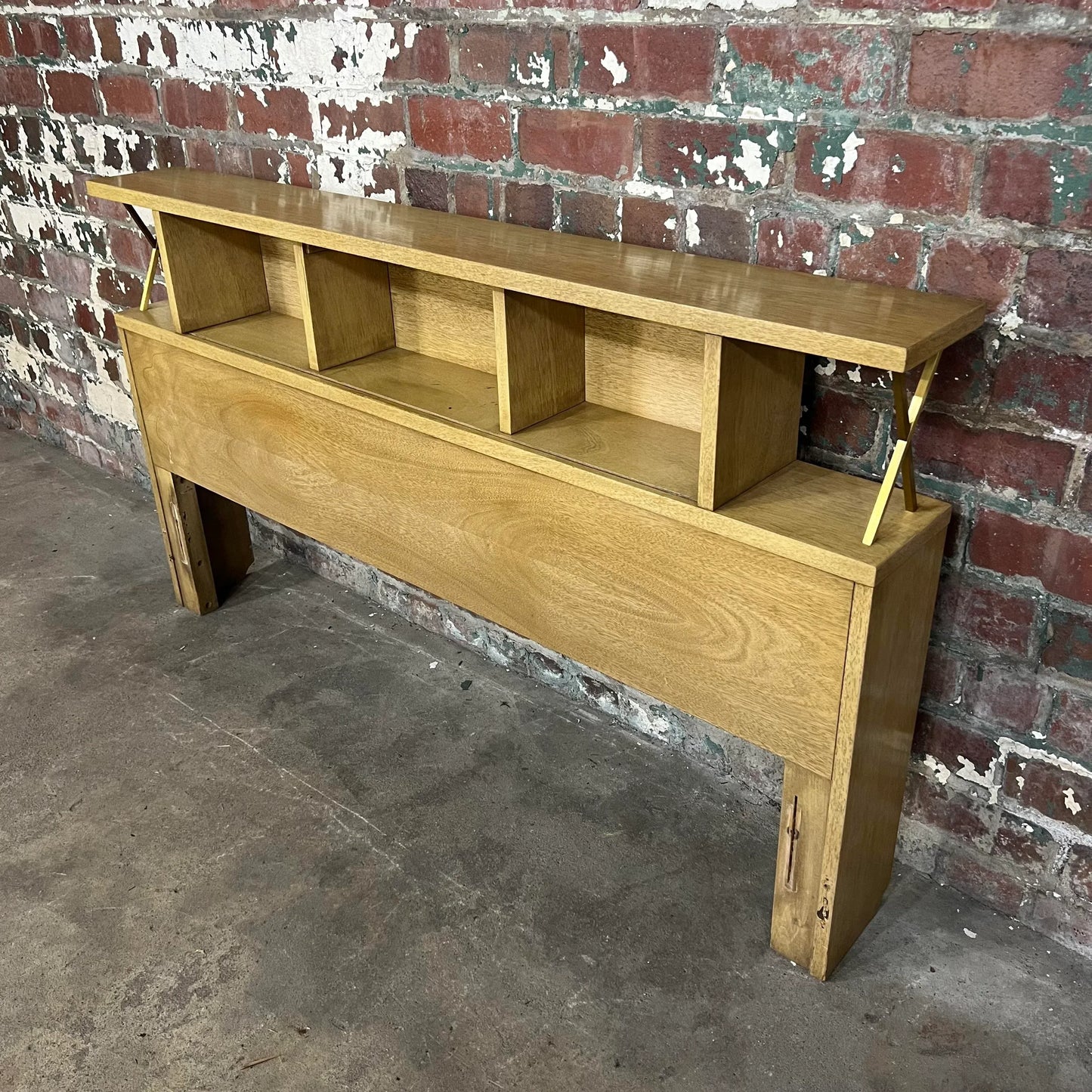 American of Martinsville Headboard With Storage Light Wood Midcentury Brass
