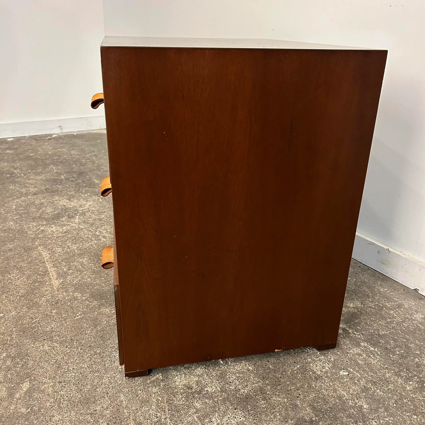 Mid Century Modern Chest of Drawers With Leather Pulls