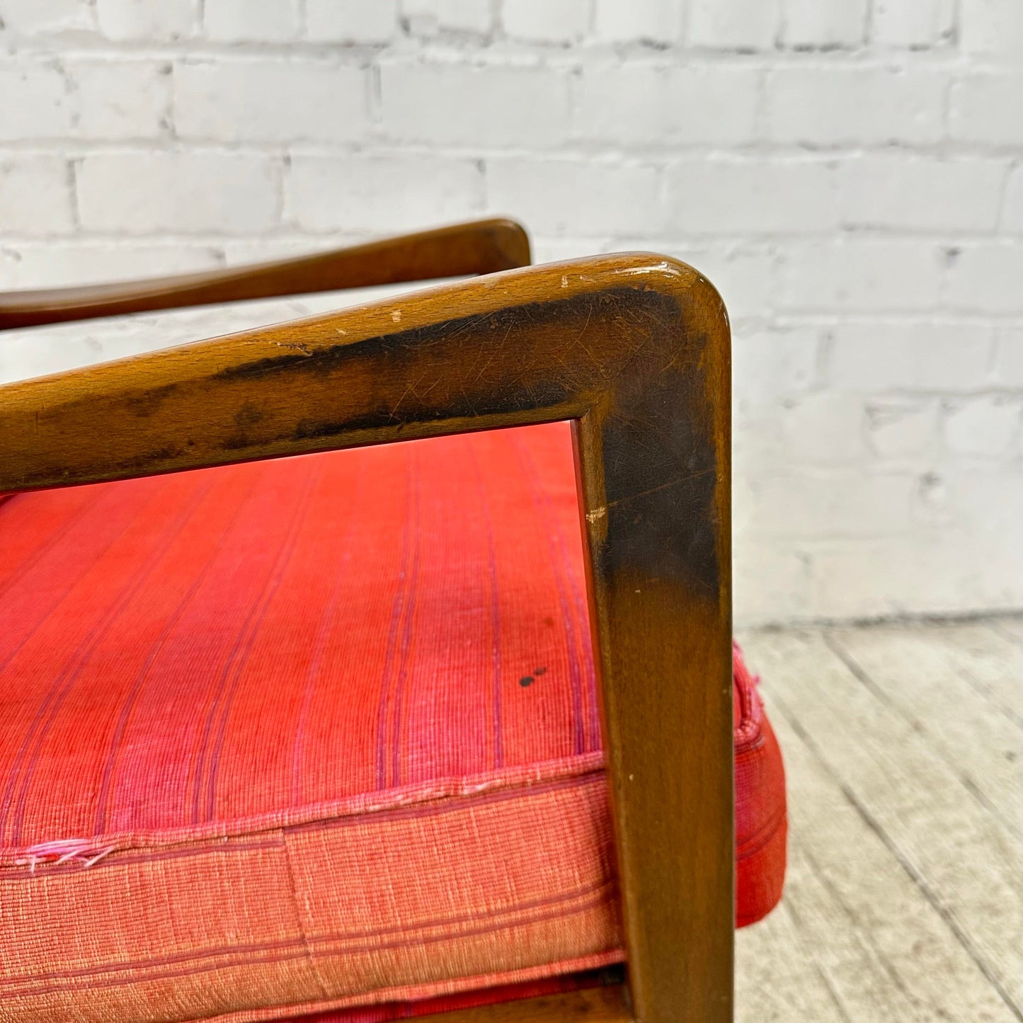 Dux Danish Modern Lounge Chair