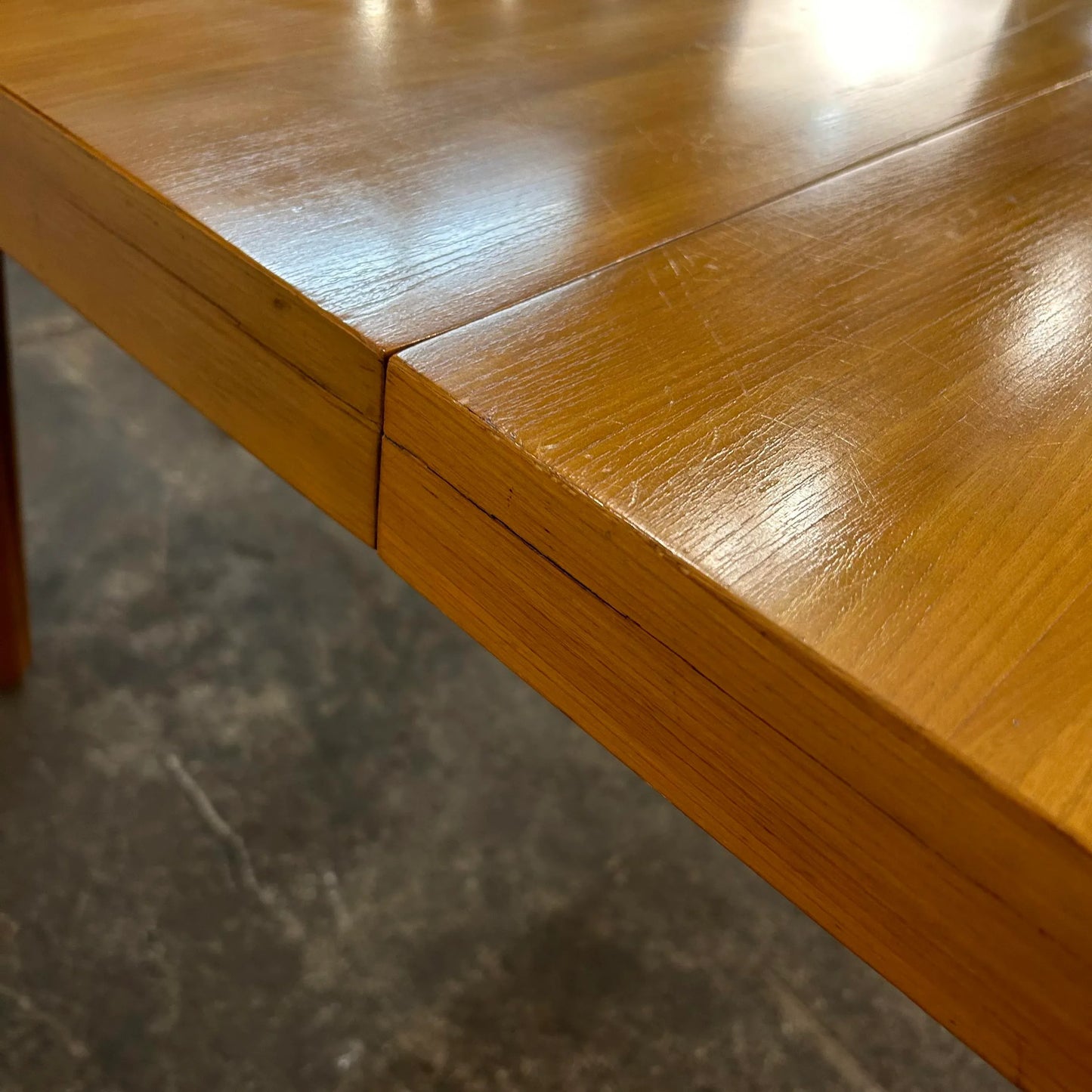 Edward Wormley for Drexel Precedent Dining Table and Four Chairs