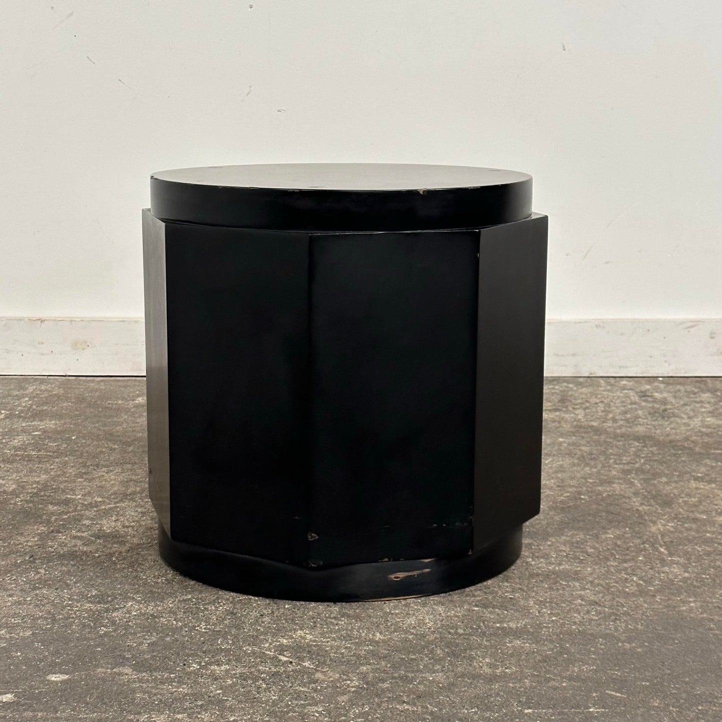 Dunbar Pedestal-Style Geometric Side Table