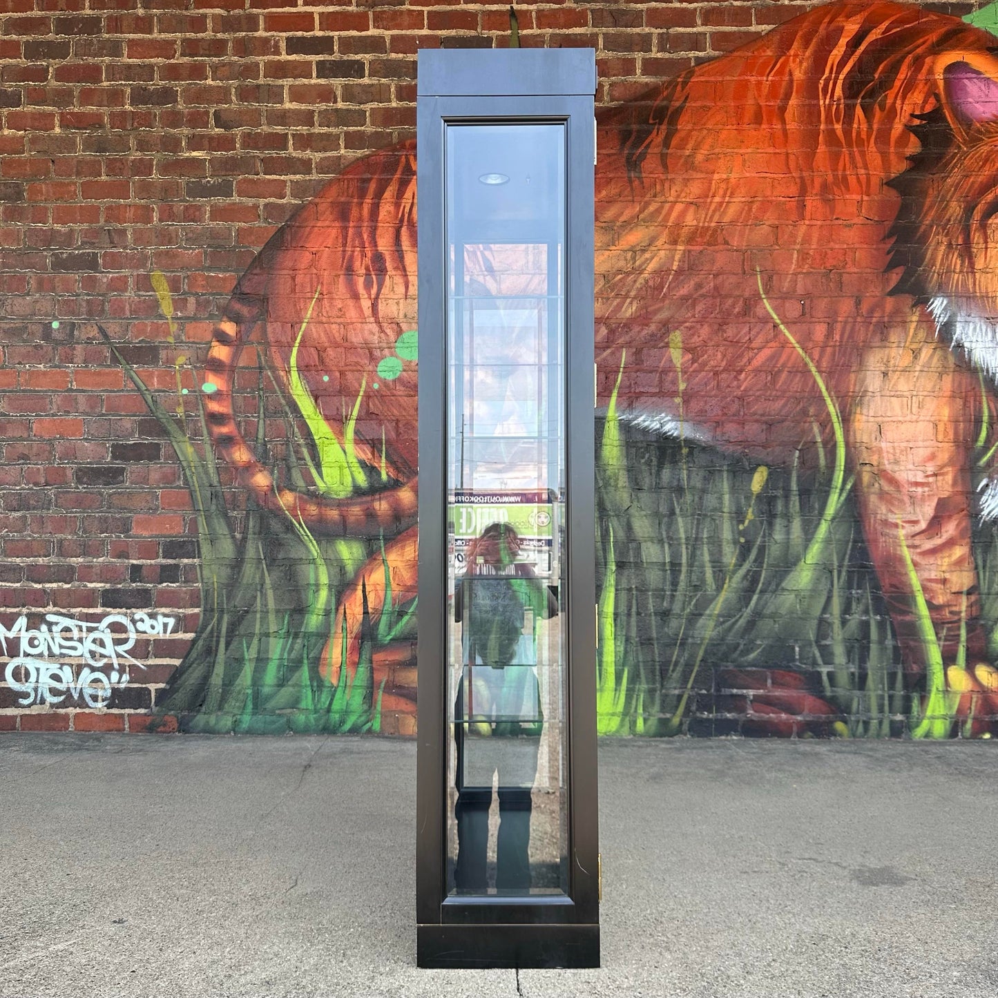 Mid-Century Modern Display Cabinet by Jasper Cabinet 1 of 2