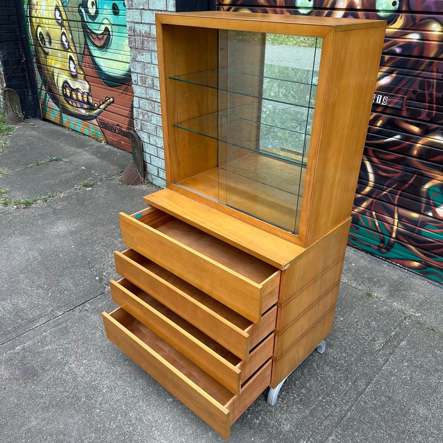 Kensington Furniture Two Piece Hutch